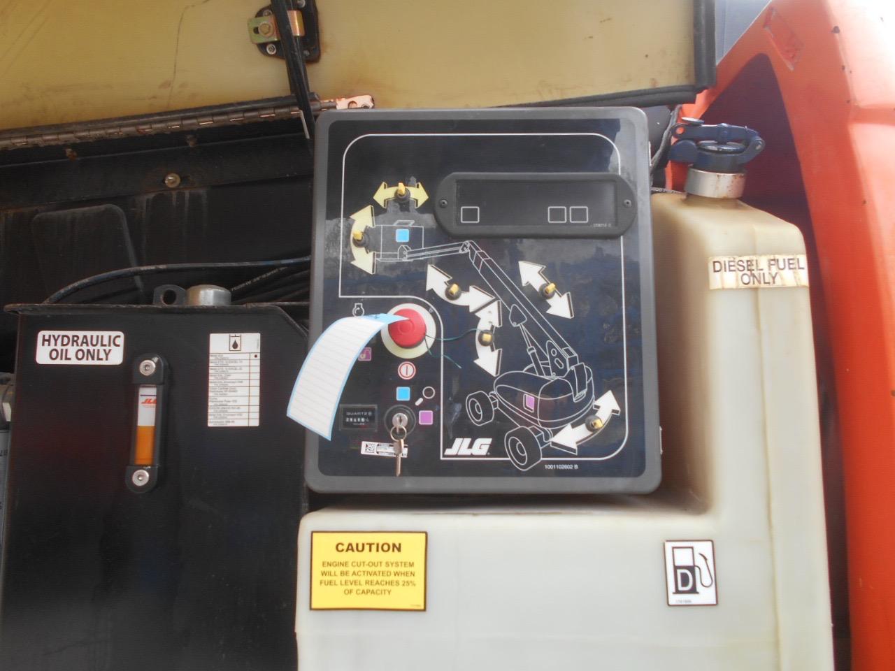 Sold - Telescopic Boom Lift - View 3